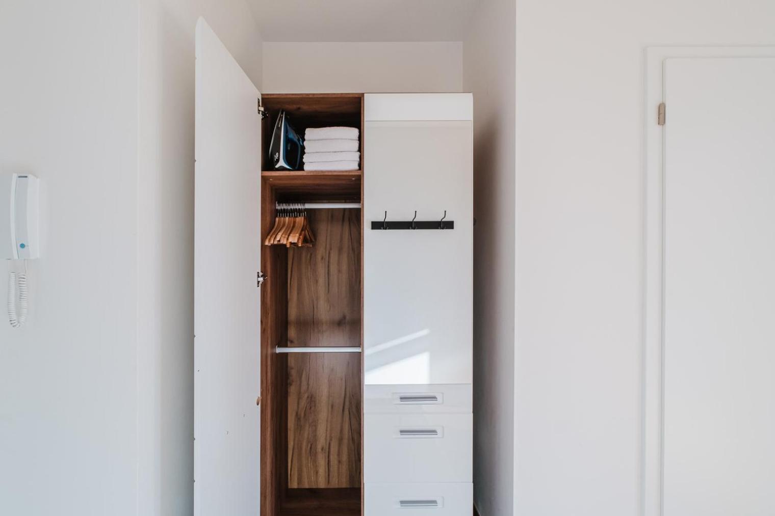 Blueground Zizkov Furnished Park Prg-42 Praha